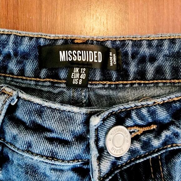 MISSGUIDED MED WASH DISTRESSED JEANS SIZE 8 - Picture 5 of 8